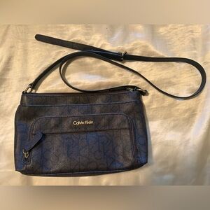 Calvin Klein Crossbody Wallet Purse